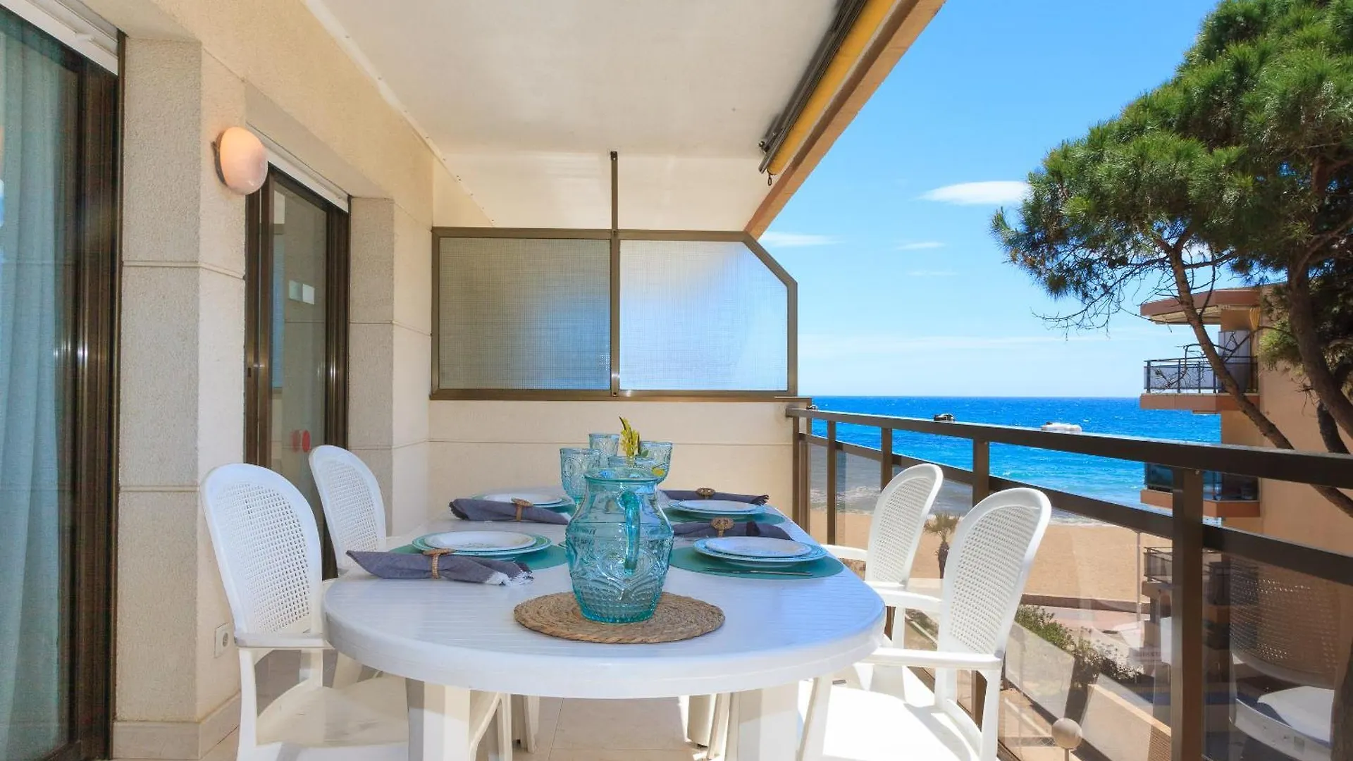Uhc Txingudi Apartments Cambrils