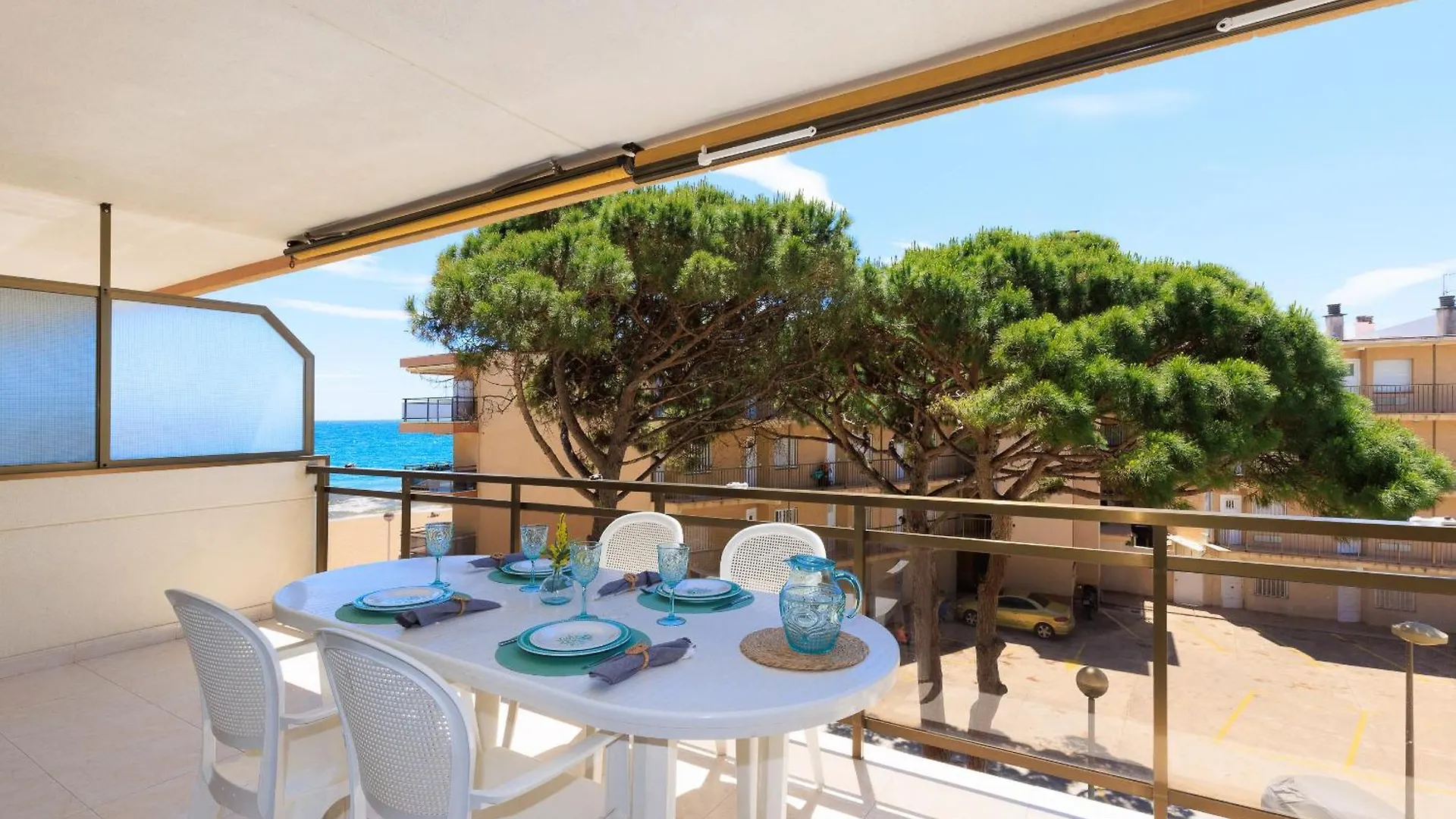 Uhc Txingudi Apartments Cambrils