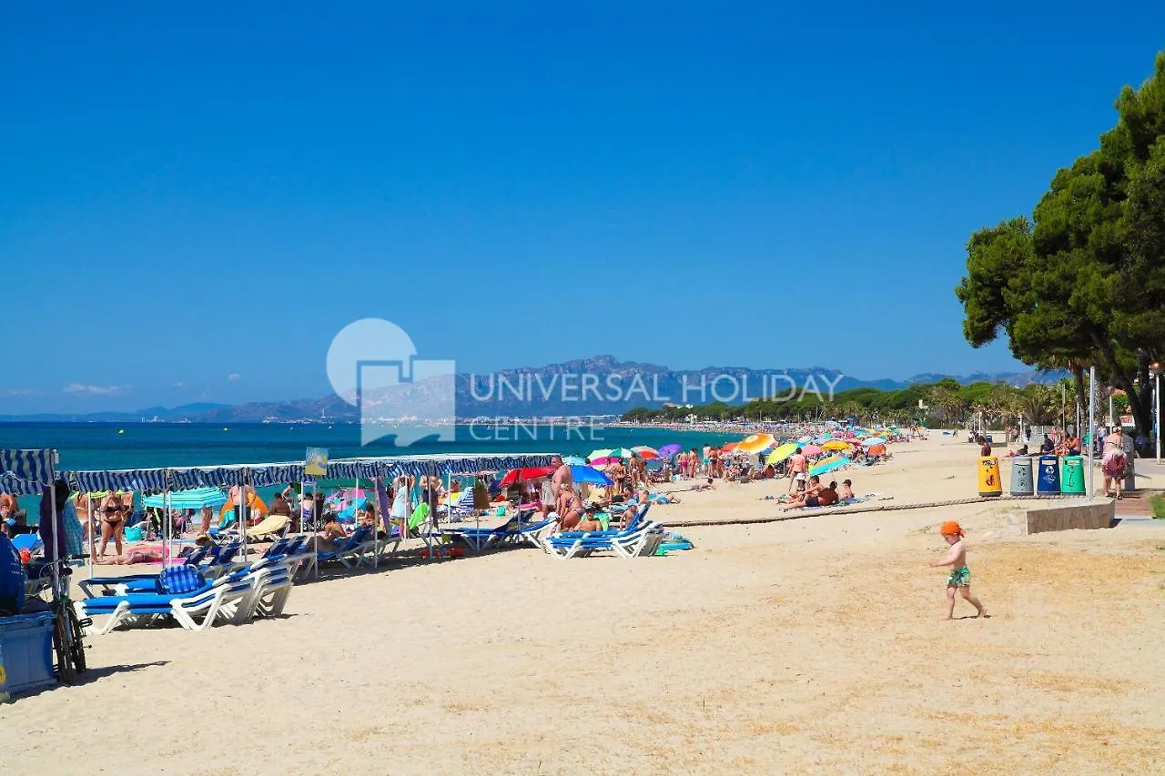 Uhc Txingudi Apartments Cambrils Spain